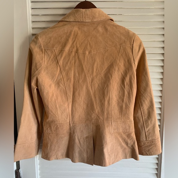 In Suede women’s tan suede 2 button blazer size Small - Picture 7 of 10
